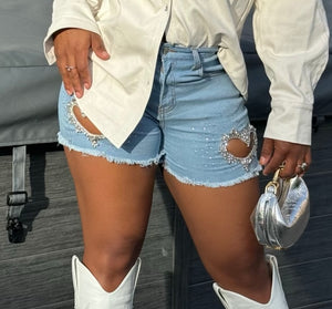 EAT YOUR HEART OUT SHORTS - DENIM