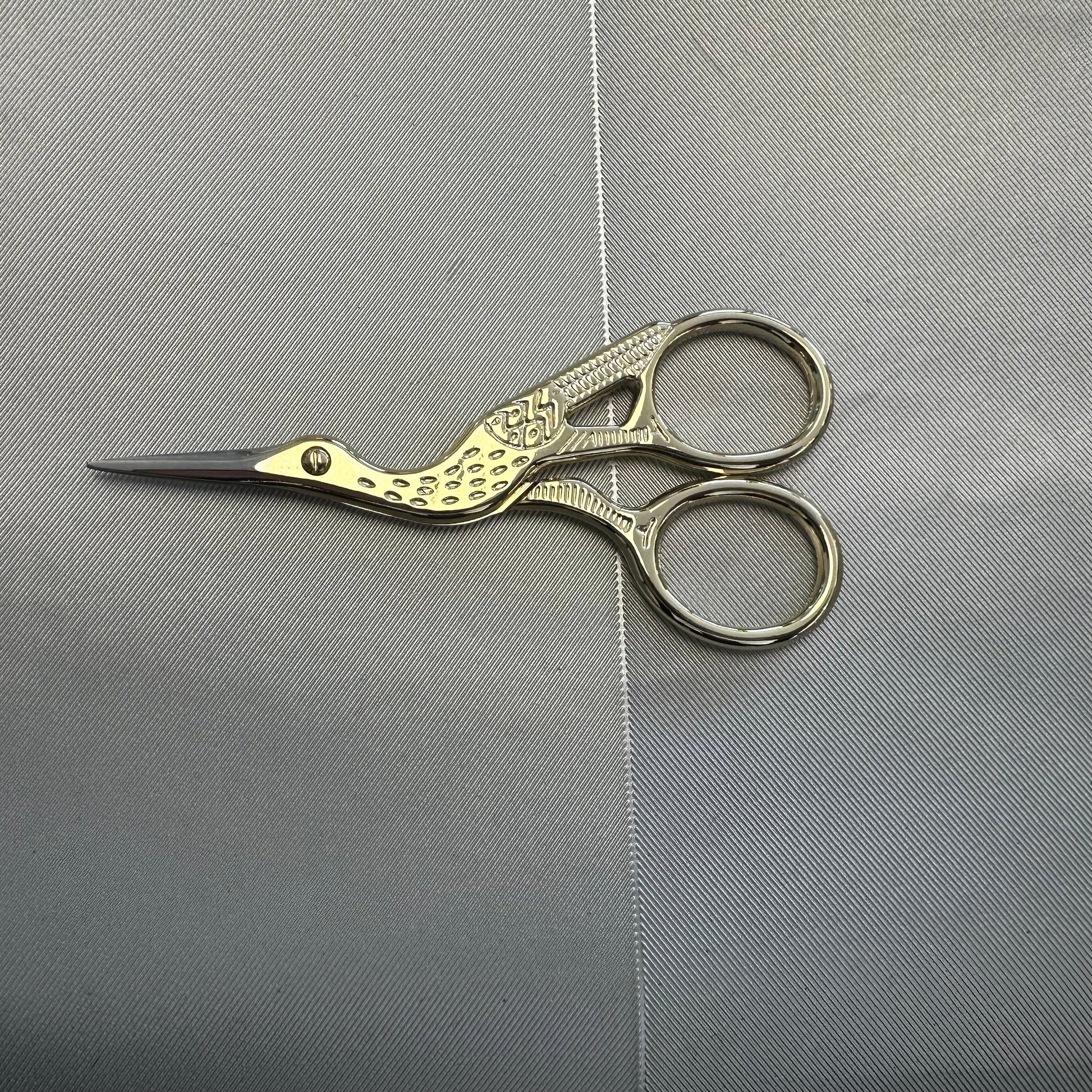 NEW! MLB LACE SCISSORS SHOP MARBLE LUXE BEAUTY