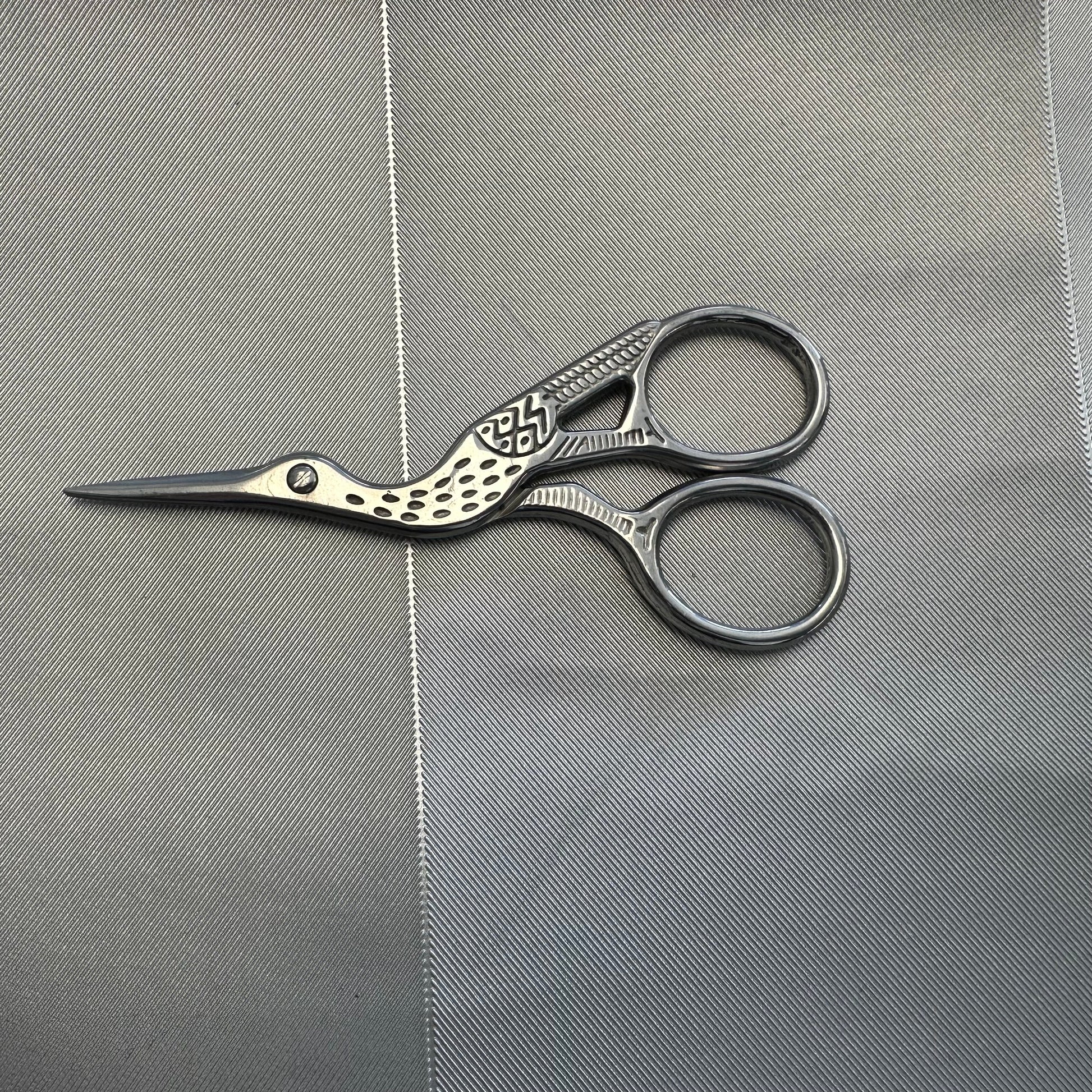 NEW! MLB LACE SCISSORS SHOP MARBLE LUXE BEAUTY
